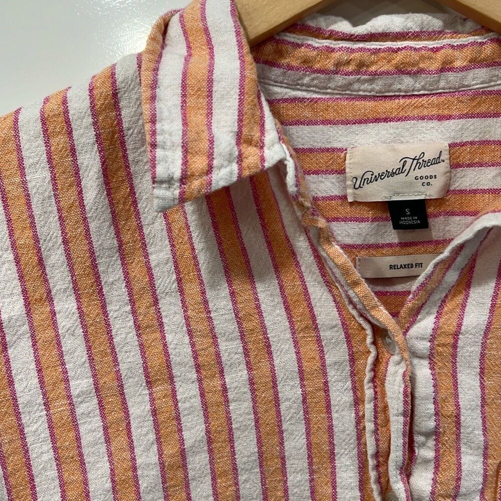 Universal Thread Linen Stripe Button Down Small - Picture 2 of 4